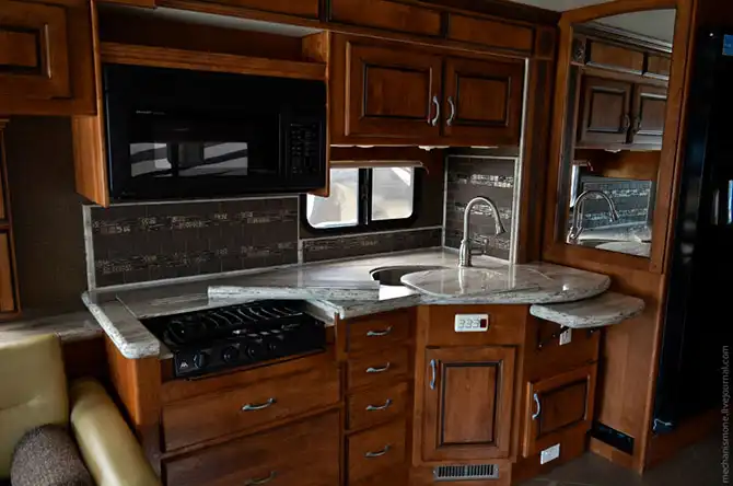 Как устроены дома на колёсах