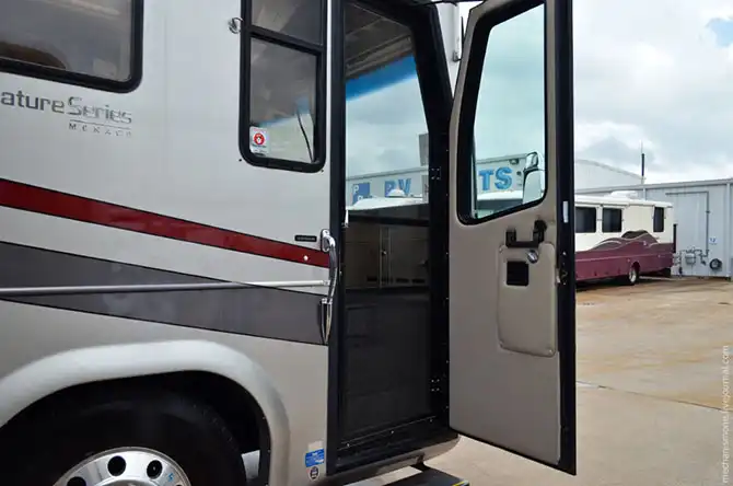 Как устроены дома на колёсах