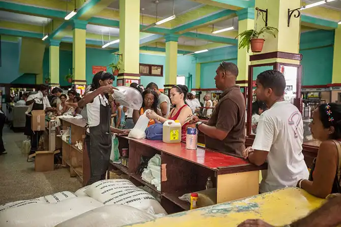 Кубинские магазины как зеркало социалистической революции