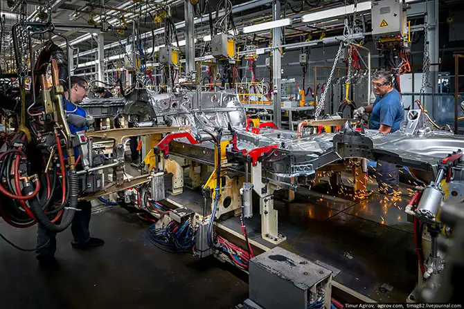 Как собирают автомобили