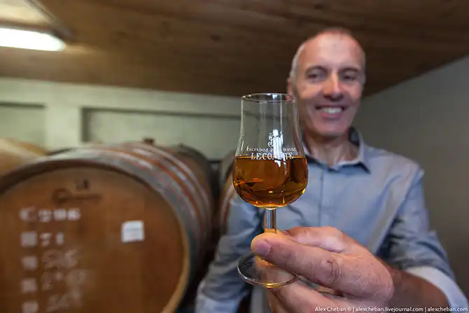 Время собирать яблоки...