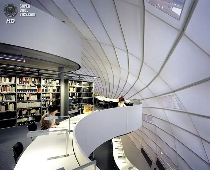 Новая библиотека в Берлине