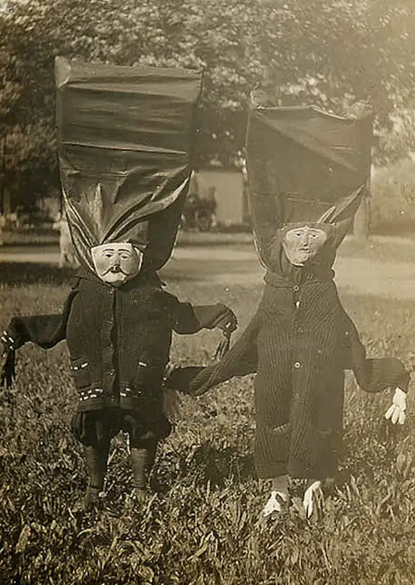 Самые старые и странные костюмы на Хэллоуин