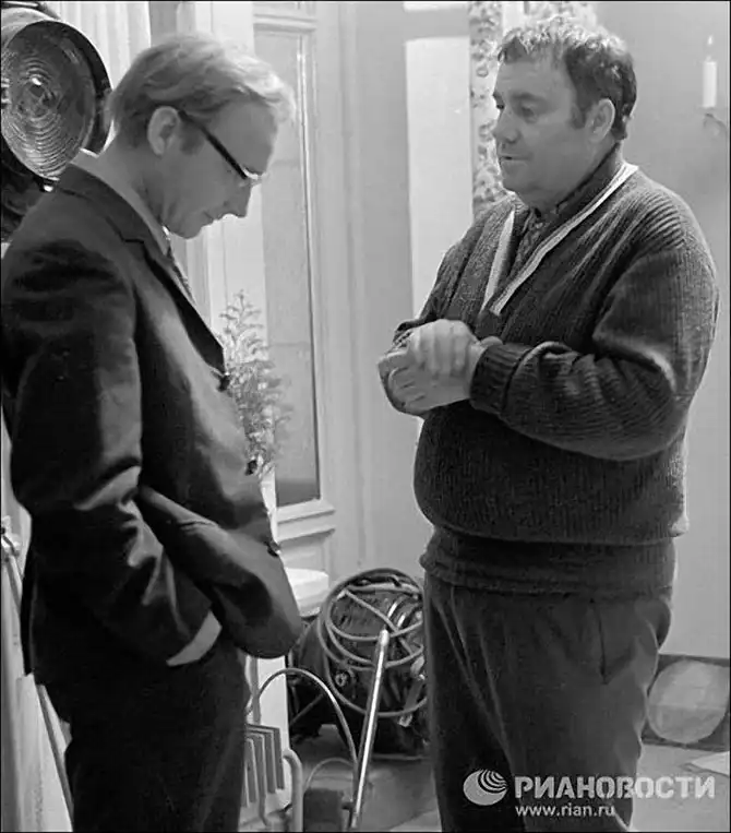 Интересные факты о «Служебном романе»