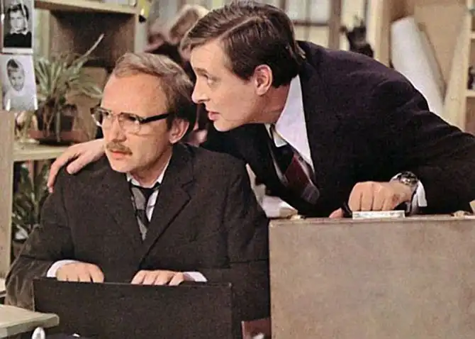 Интересные факты о «Служебном романе»