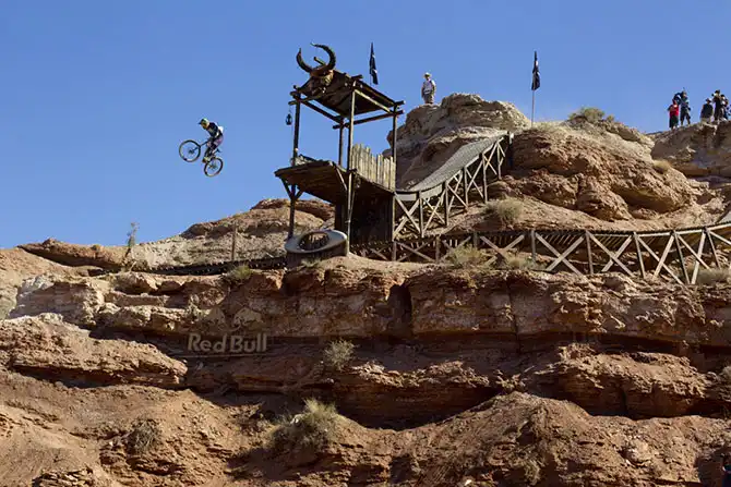 Экстримальный Red Bull Rampage 2013