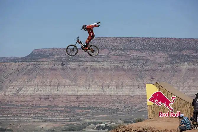 Экстримальный Red Bull Rampage 2013