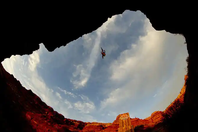 Экстримальный Red Bull Rampage 2013