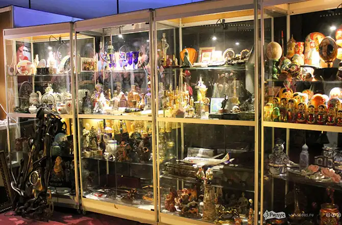 Экскурсия в музей «Поля чудес»