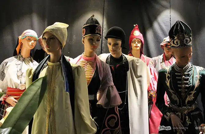 Экскурсия в музей «Поля чудес»