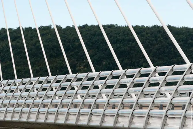 Виадук Мийо — рекордсмен среди мостов