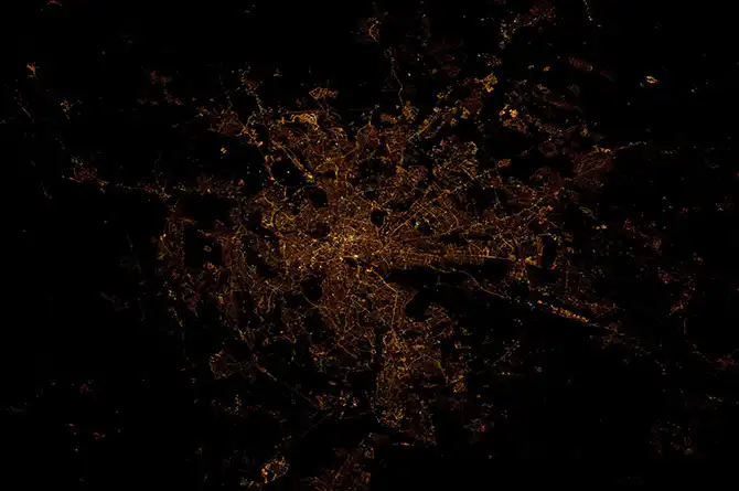 Ночные города из космоса. Самые свежие снимки с МКС