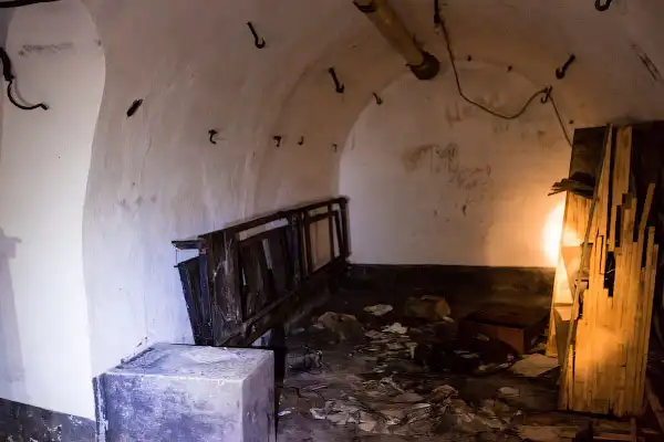 Заброшенная подземная военная база в Хорватии