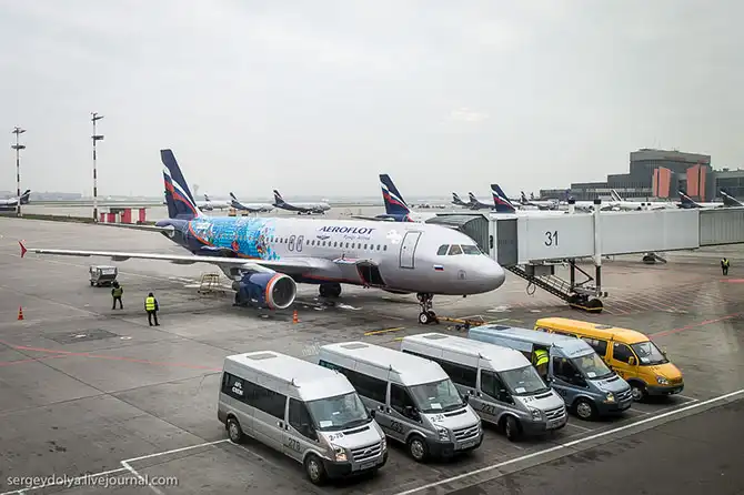 Путь Олимпийского огня из Греции в Москву