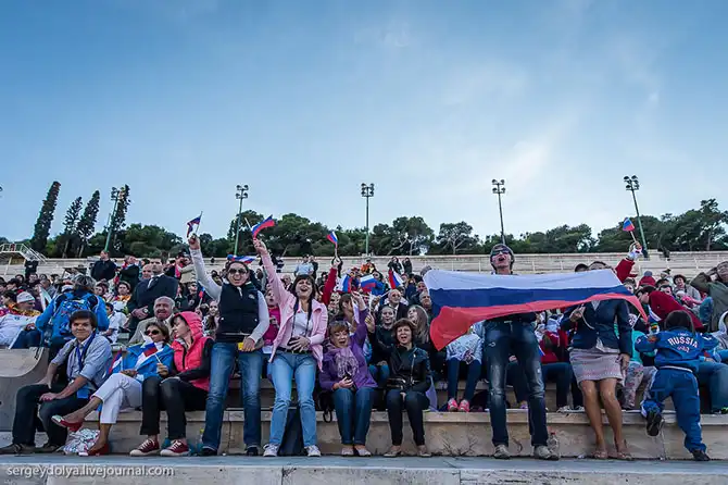 Путь Олимпийского огня из Греции в Москву