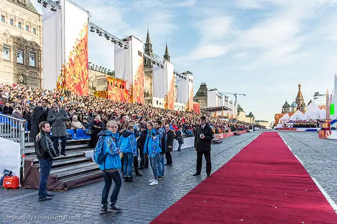 Путь Олимпийского огня из Греции в Москву