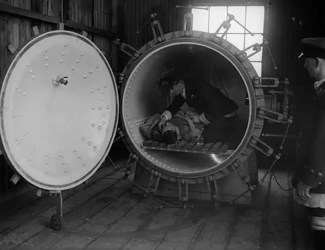 Странная и удивительная история водолазного костюма