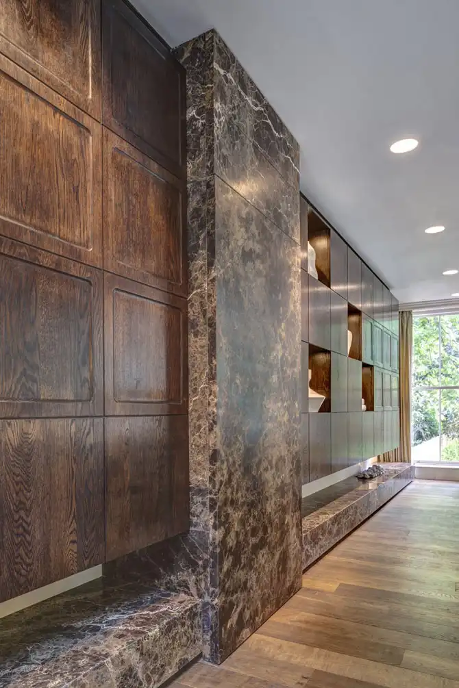 Пятиэтажный особняк в викторианском стиле