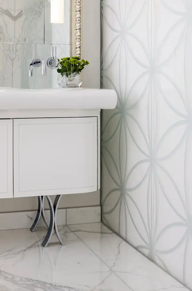 Пятиэтажный особняк в викторианском стиле