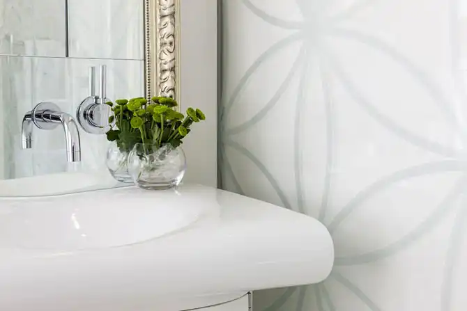 Пятиэтажный особняк в викторианском стиле