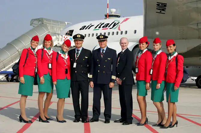 Стюардессы авиакомпаний мира