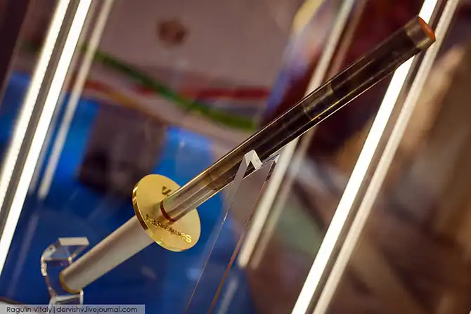 Экскурсия на выставку Олимпийских факелов в ГУМе