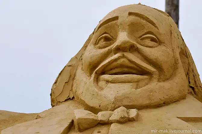 Фестиваль песчаных скульптур в Бургасе