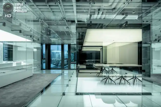 Прозрачный офис шанхайской компании