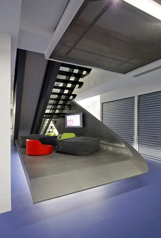 Штаб-квартира Red Bull в Лондоне