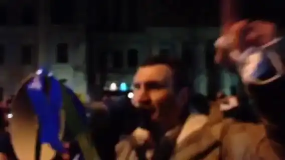 Владимир Кличко отборным матом успокаивает буйных митингующих