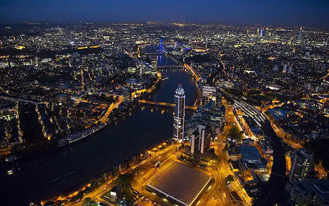 Ночной Лондон с высоты