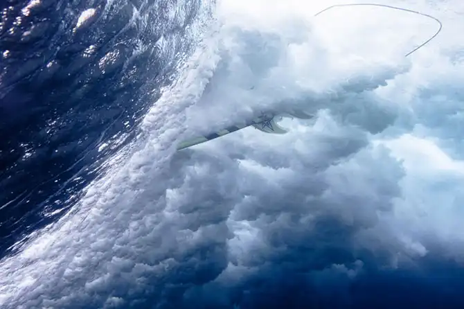 Что происходит с обратной стороны волны