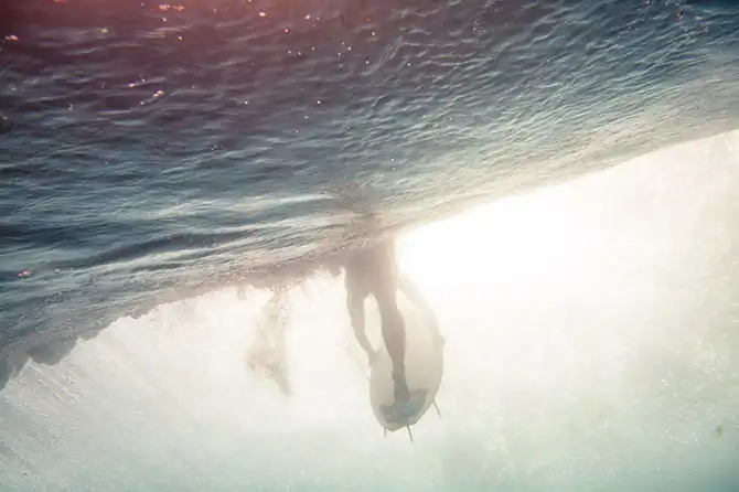 Что происходит с обратной стороны волны