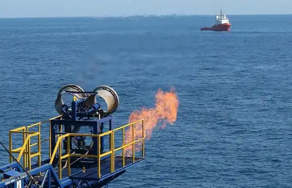 Японцам удалось извлечь газ из гидрата метана