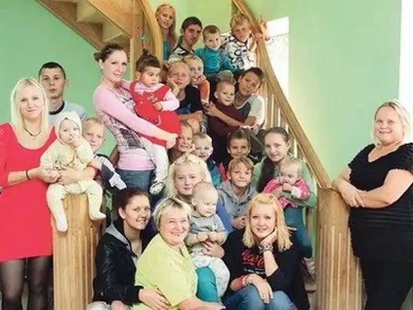 Журналистка оскорбила мать 37 детей