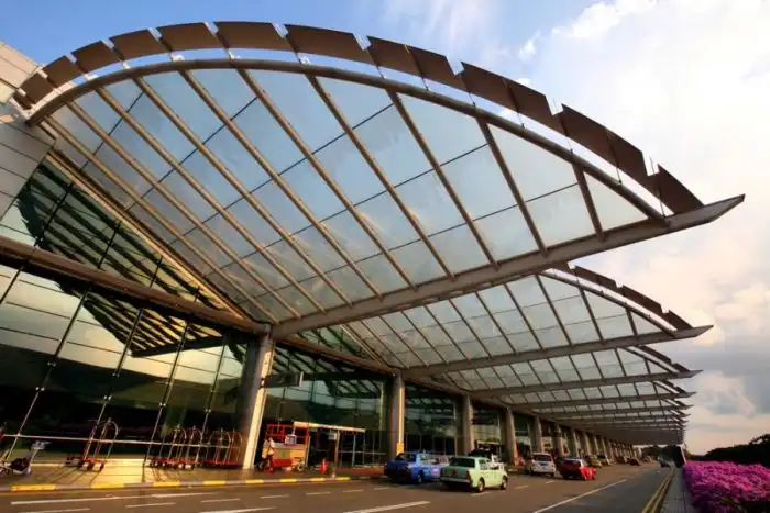 Чанги - сингапурский аэропорт, в котором не соскучишься