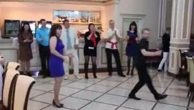 Как танцуют "настоящие МАЧО"