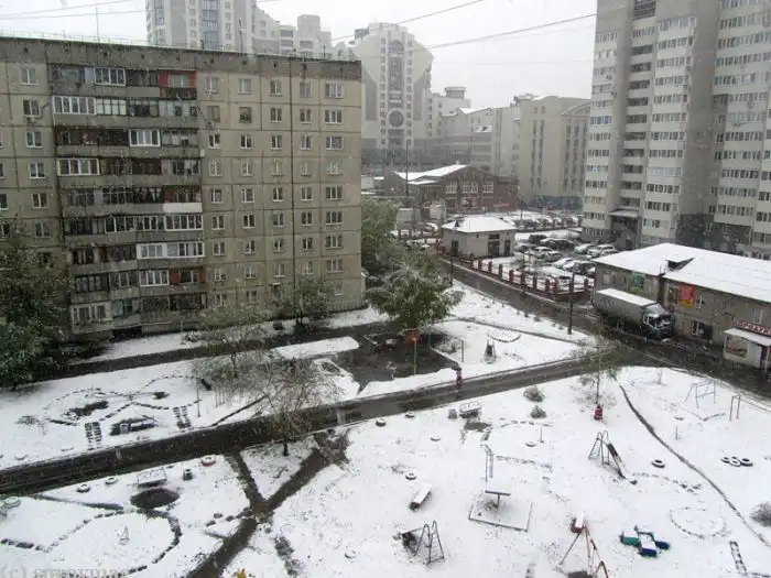 Алтайский край неожиданно завалило снегом