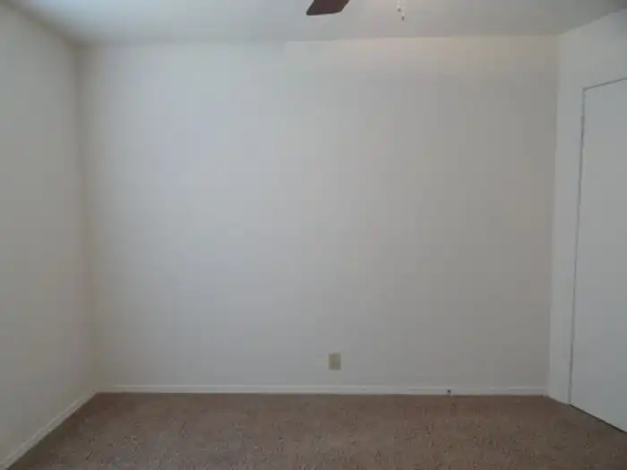 Делаем комнату в стиле игры "Portal" своими руками