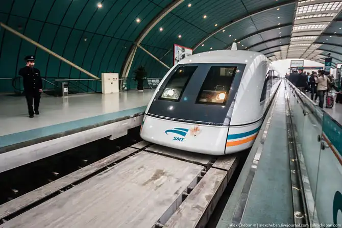 Стоит ли ехать на китайском поезде?