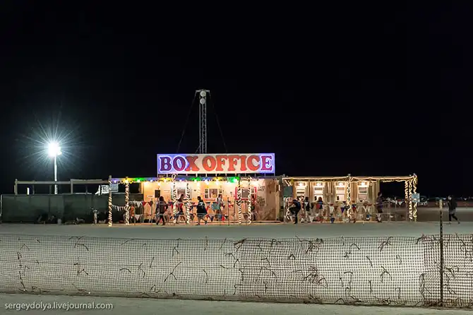Фестиваль Burning Man 2013