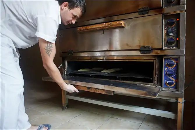 Как делается легендарный хачапури-лодочка