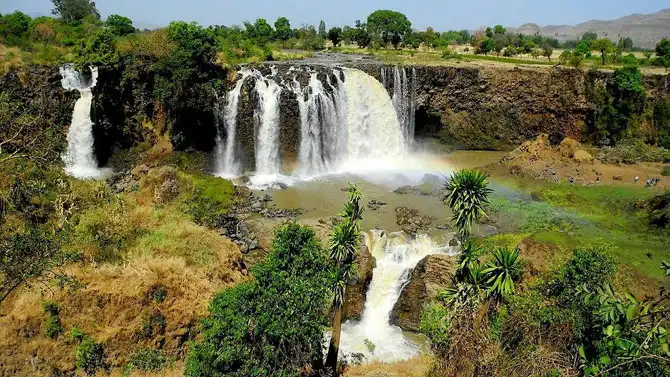 Завораживающая красота водопадов