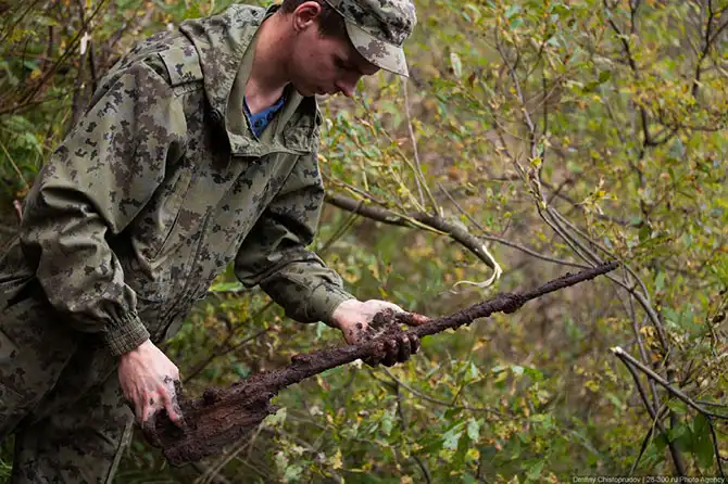 Поисковые работы останков советских солдат