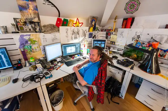 Необычный офис: большая коммуналка