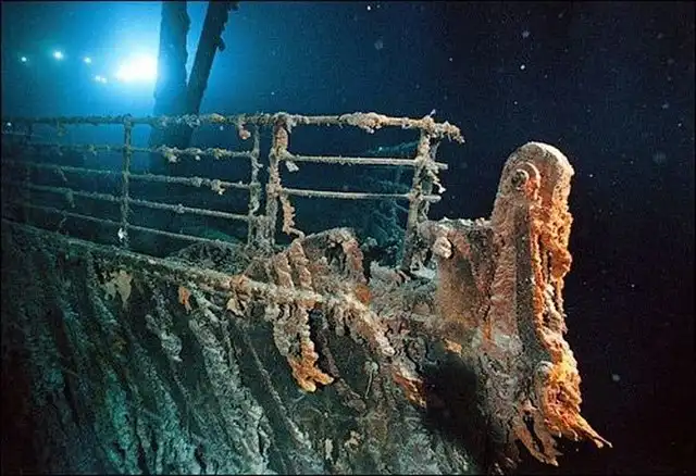 Погружение к затонувшему "Титанику"