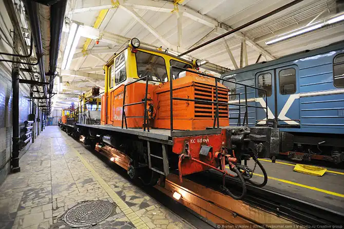 По ту сторону метро