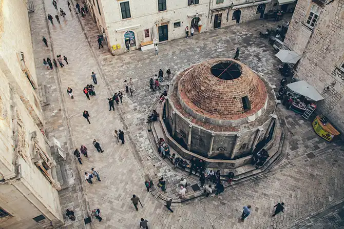 Древний городу в Хорватии с высоты птичьего полёта