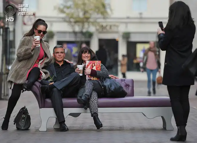 Знаменитости и их восковые двойники