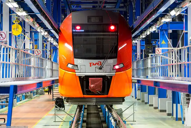 Новые поезда в моторвагонном депо Санкт-Петербурга